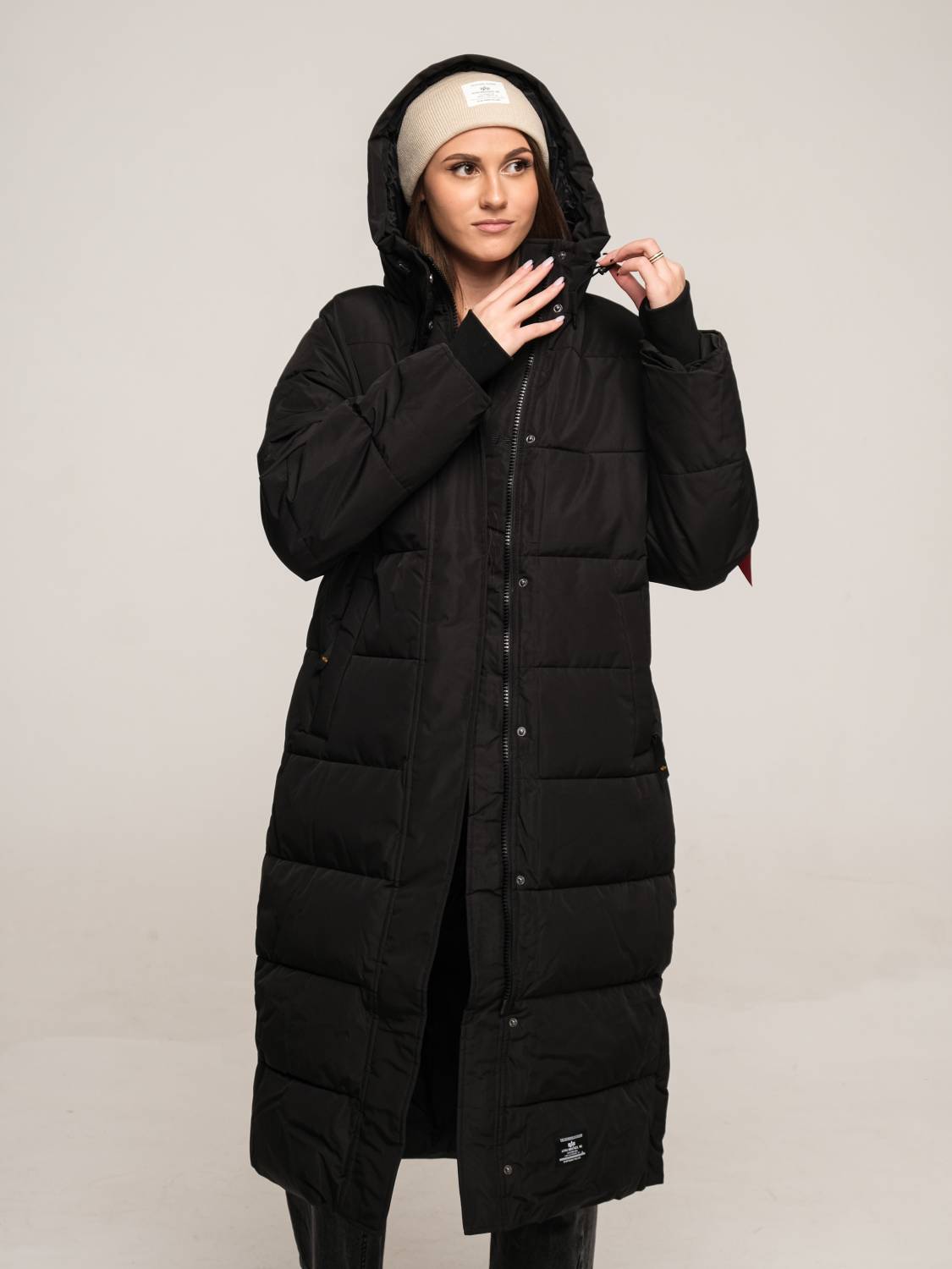 Куртка / Парка теплая женская "Sierra Gen II" (Black) Alpha Industries