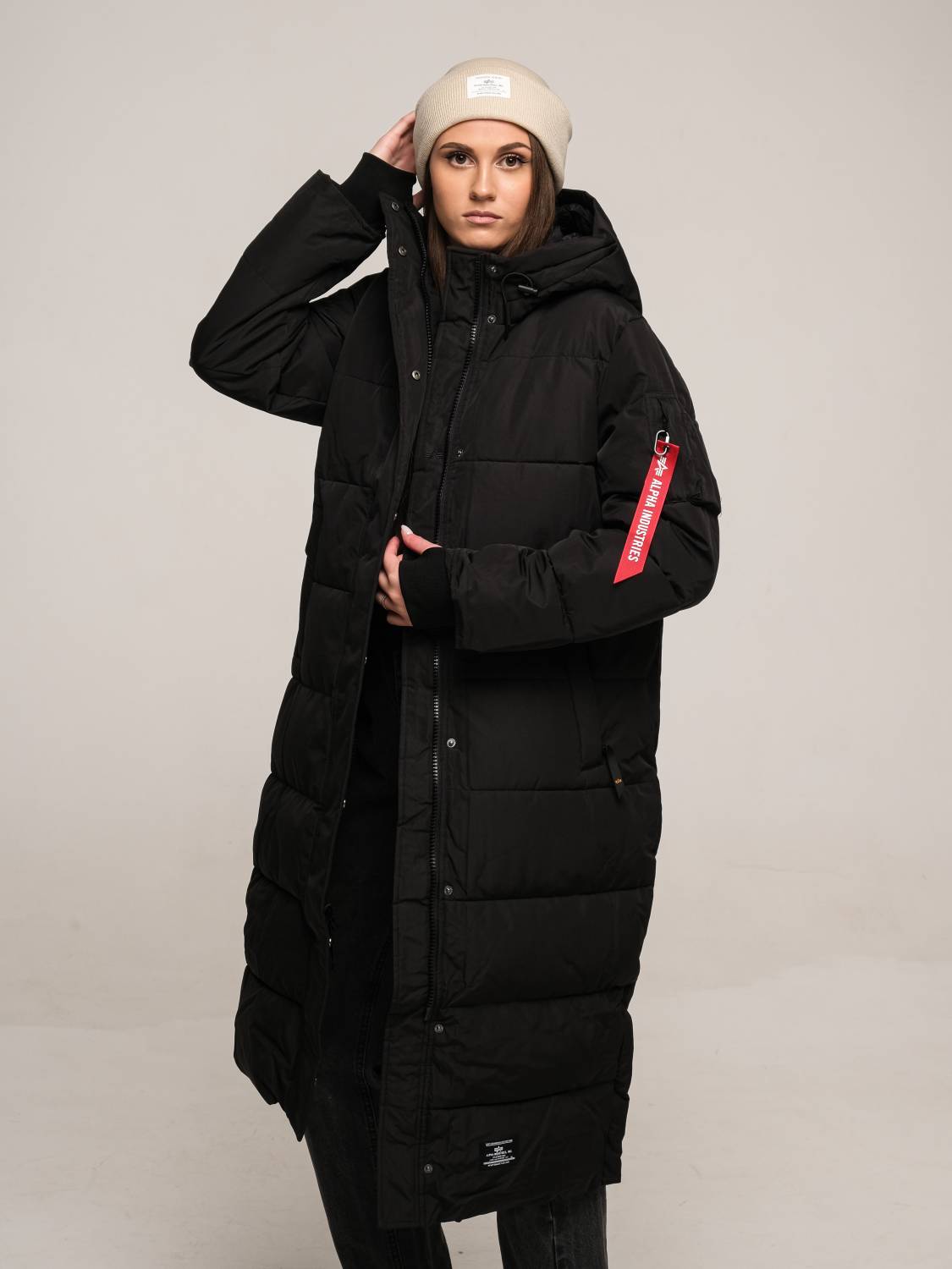 Куртка / Парка теплая женская "Sierra Gen II" (Black) Alpha Industries