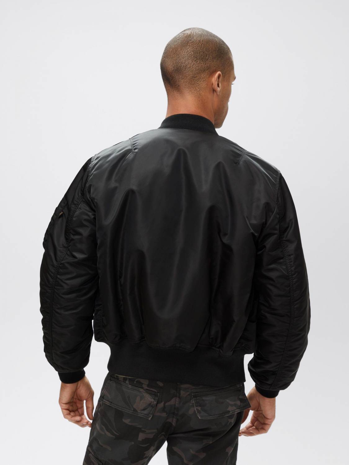 Куртка / Бомбер утепленный мужской ''MA-1'' (Black) Alpha Industries 