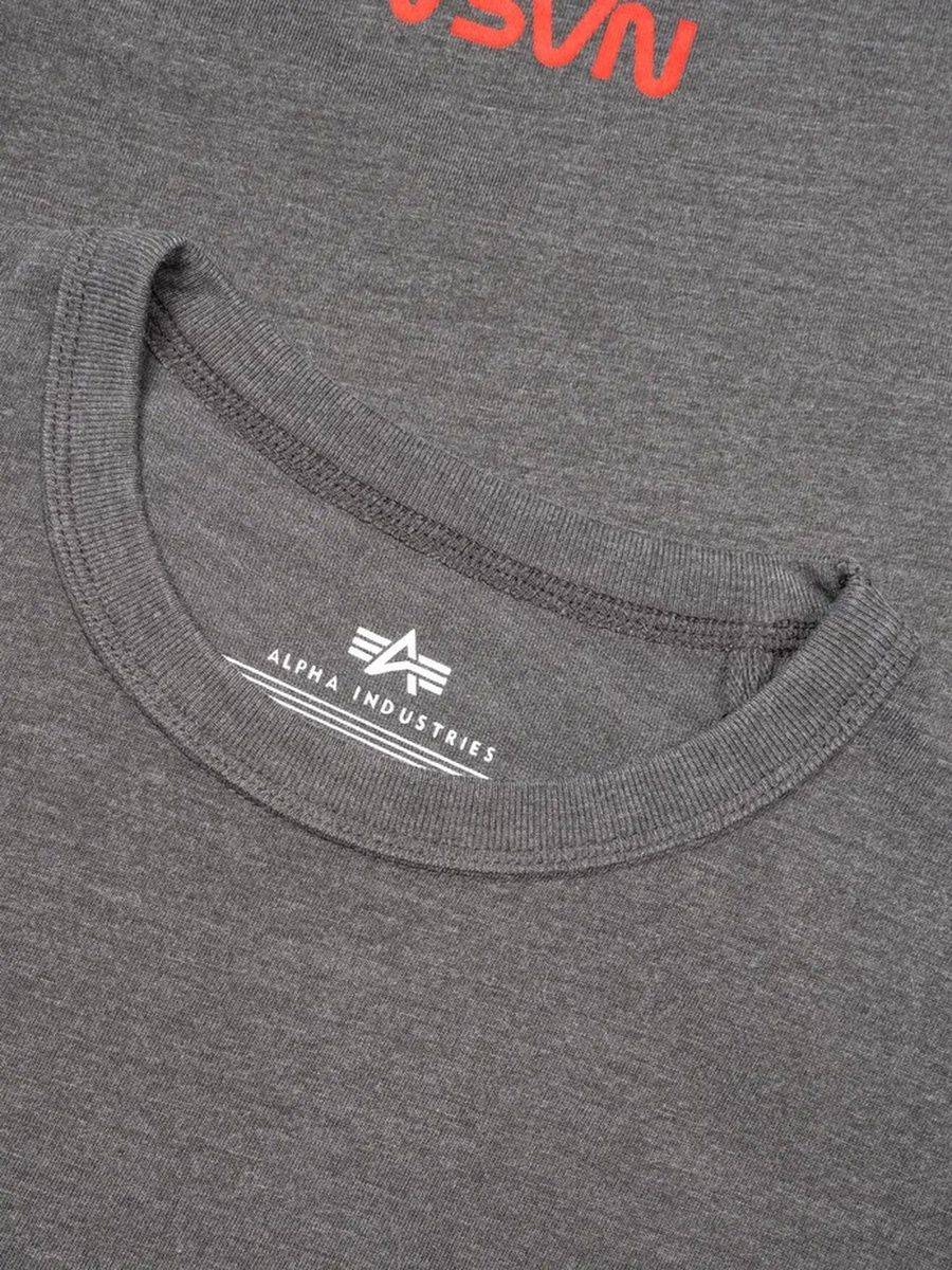Футболка "NASA Worm Logo" (Dark Charcoal Heather) Alpha Industries