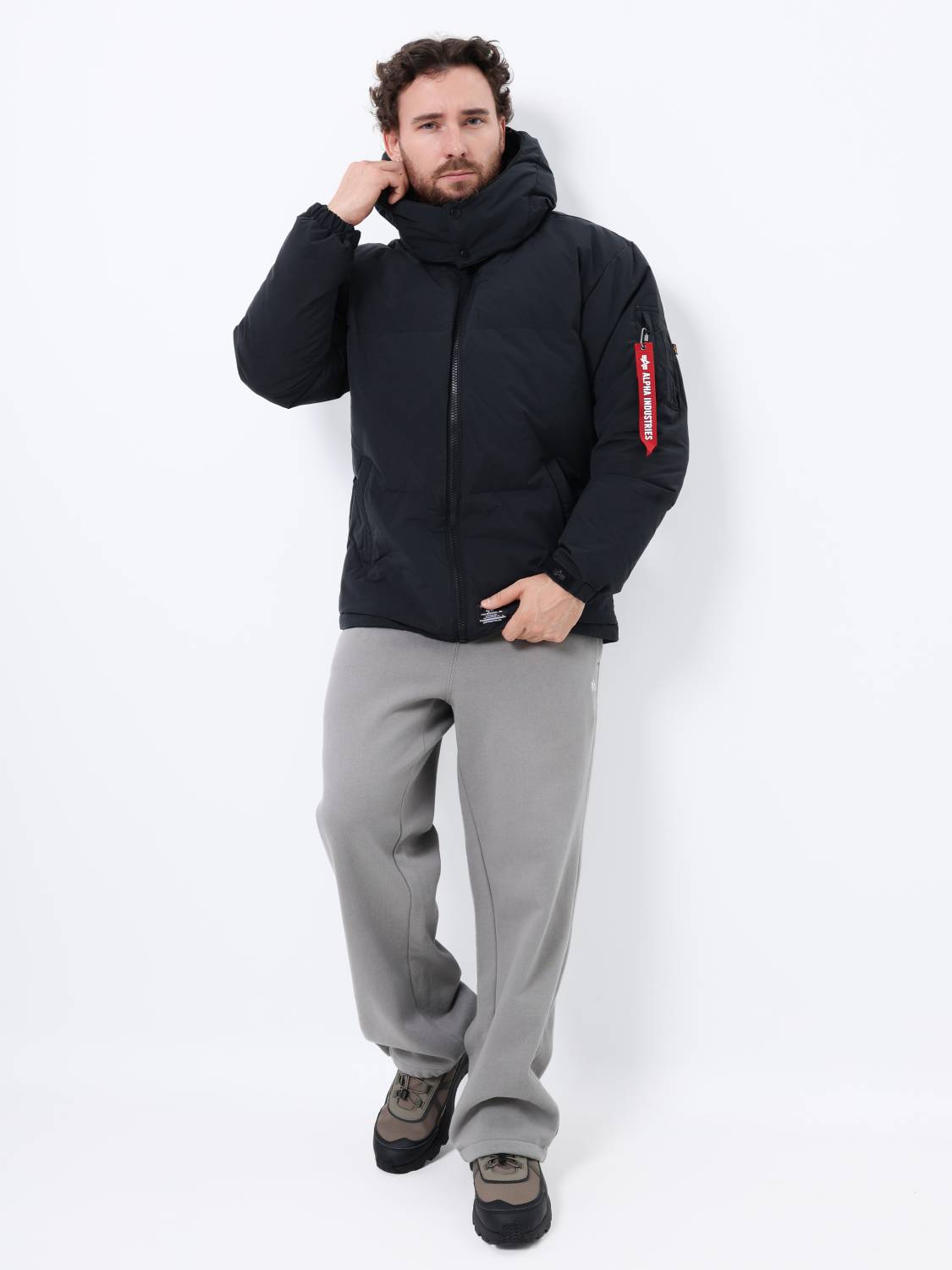 Пуховик / Парка теплая мужская "Puffer Parka" (Black) Alpha Industries