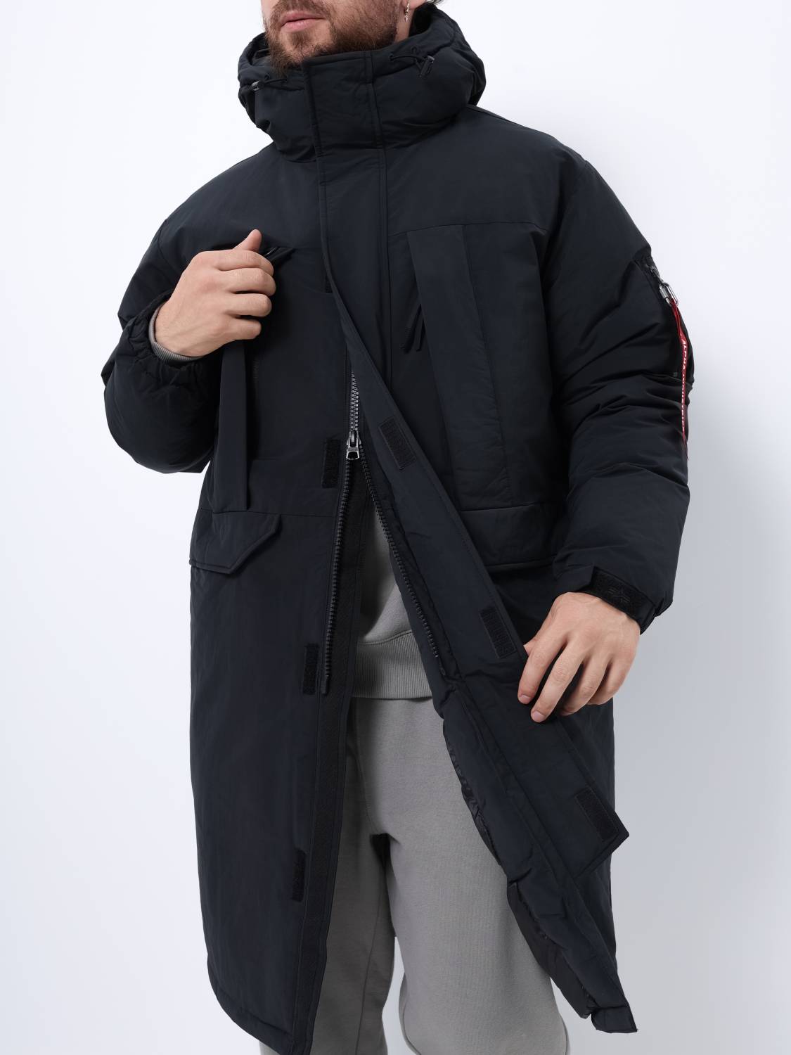 Куртка / Парка теплая пуховая длинная мужская "Seal Long Puffer" (Black) Alpha Industrie