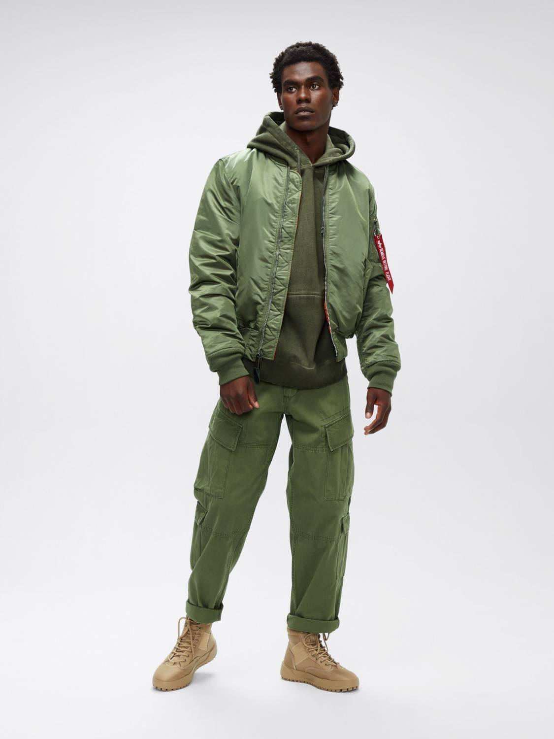 Куртка / Бомбер утепленный мужской "MA-1 Slim Fit" (Sage Green) Alpha Industries 