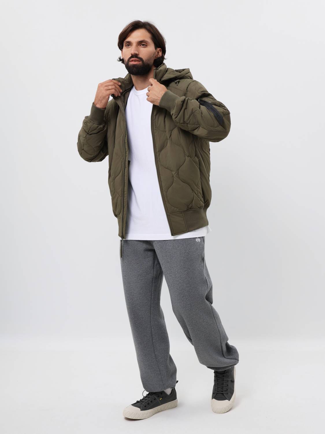 Пуховик / Куртка утепленная мужская "Lightweight Down" (OG-107 Green) Alpha Industries
