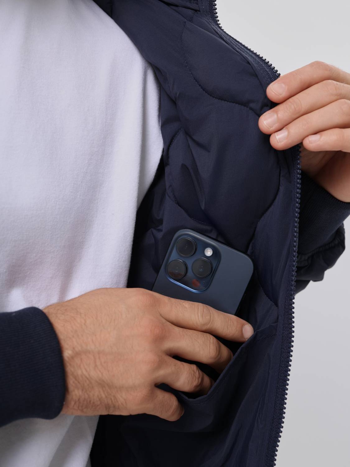 Пуховик / Куртка утепленная мужская "Lightweight Down" (Replica Blue) Alpha Industries