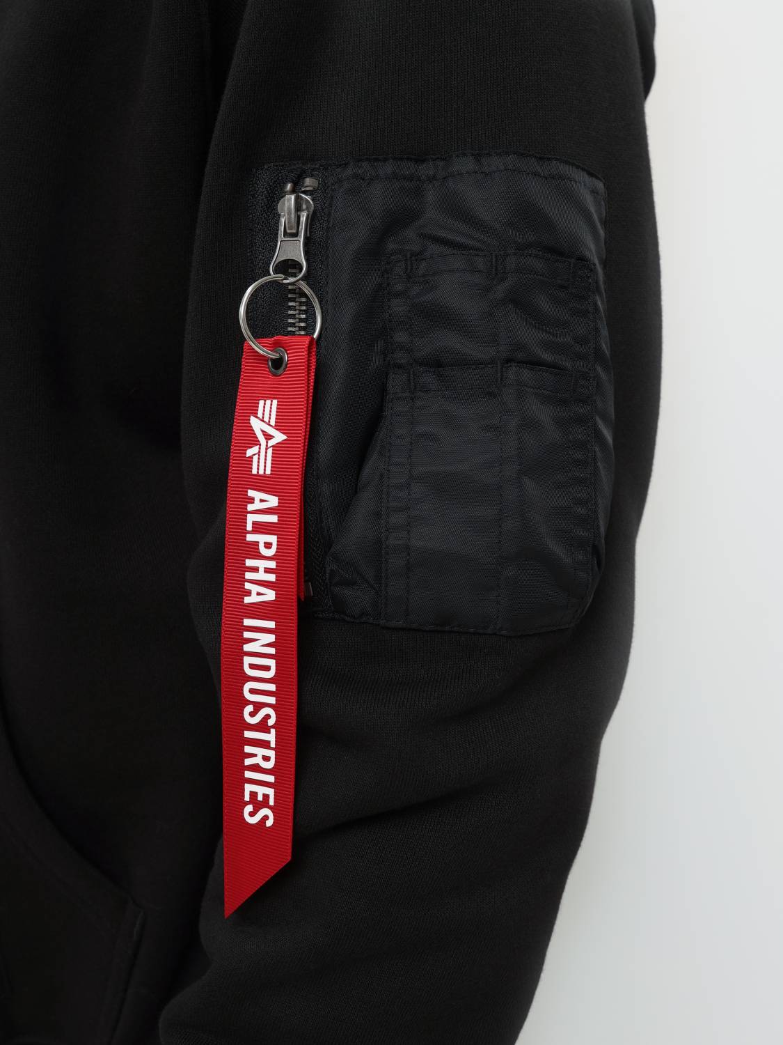 Худи / Толстовка "Utility Pocket Hoodie" (Black) Alpha Industries