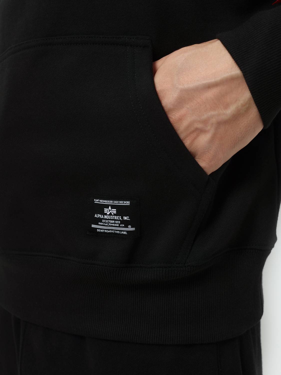 Худи / Толстовка "Utility Pocket Hoodie" (Black) Alpha Industries