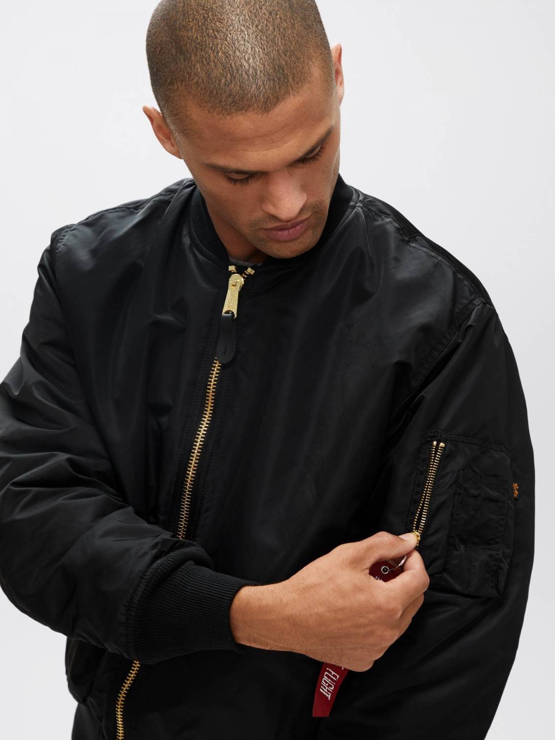 Куртка / Бомбер утепленный мужской ''MA-1 Blood Chit'' (Black) Alpha Industries
