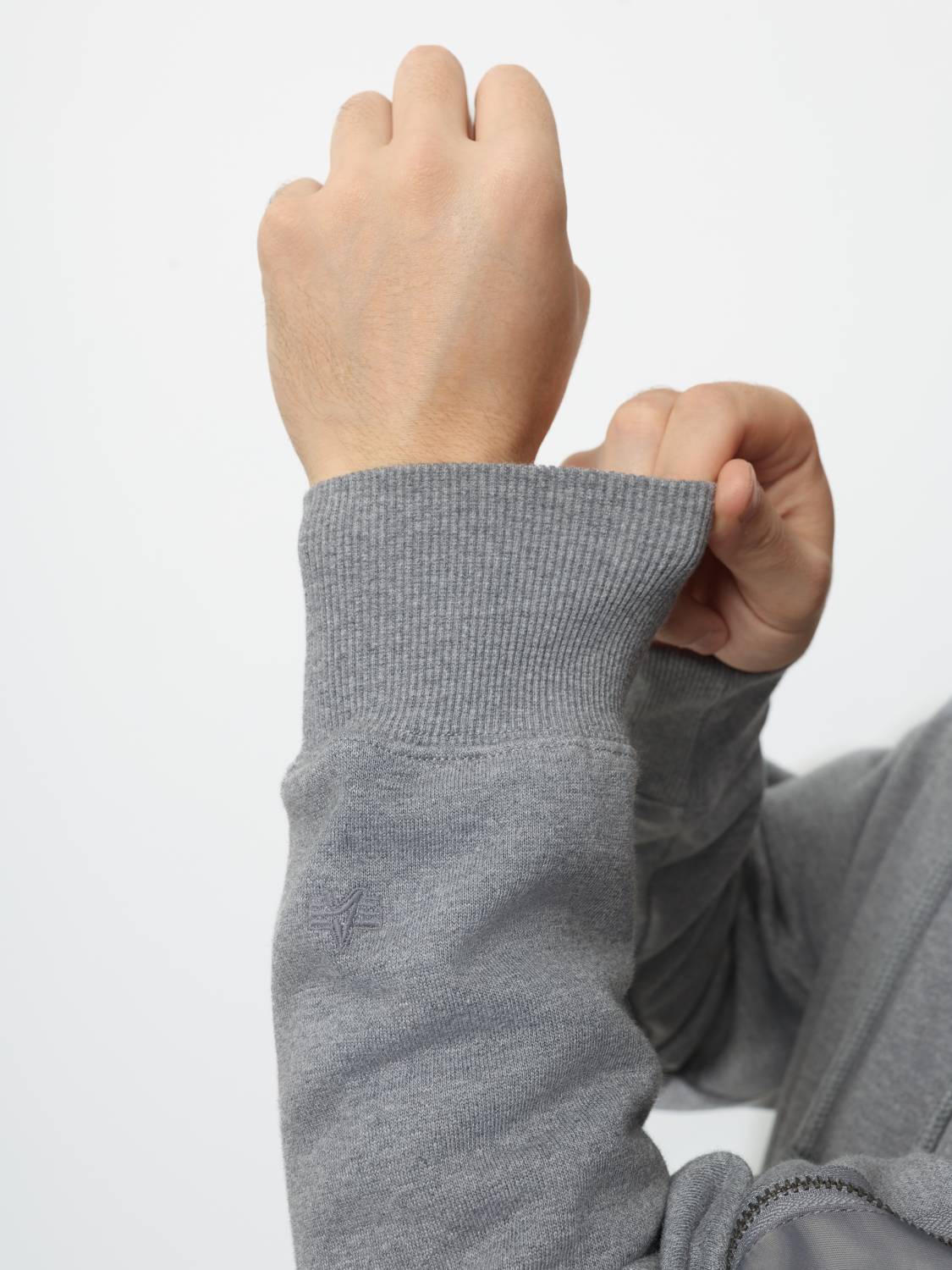 Худи / Толстовка "Utility Pocket Hoodie" (Medium Charcoal Heather) Alpha Industries