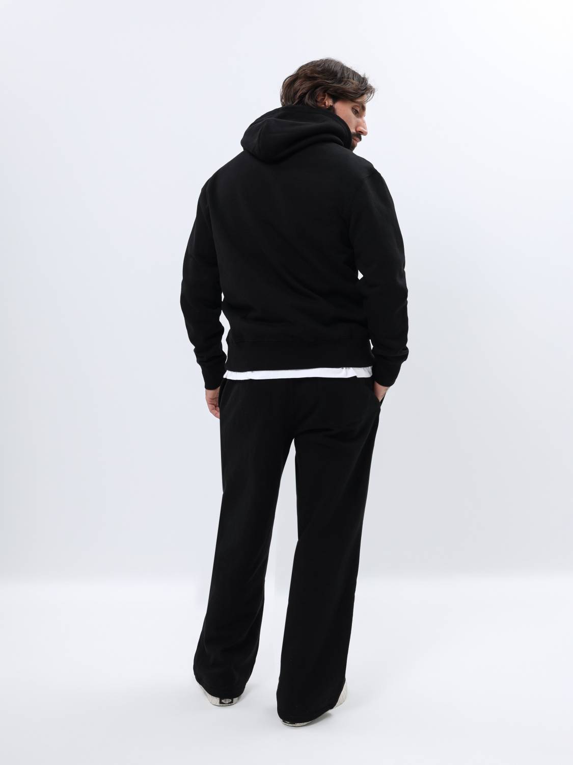 Худи / Толстовка "Essential Hoodie" (Black) Alpha Industries