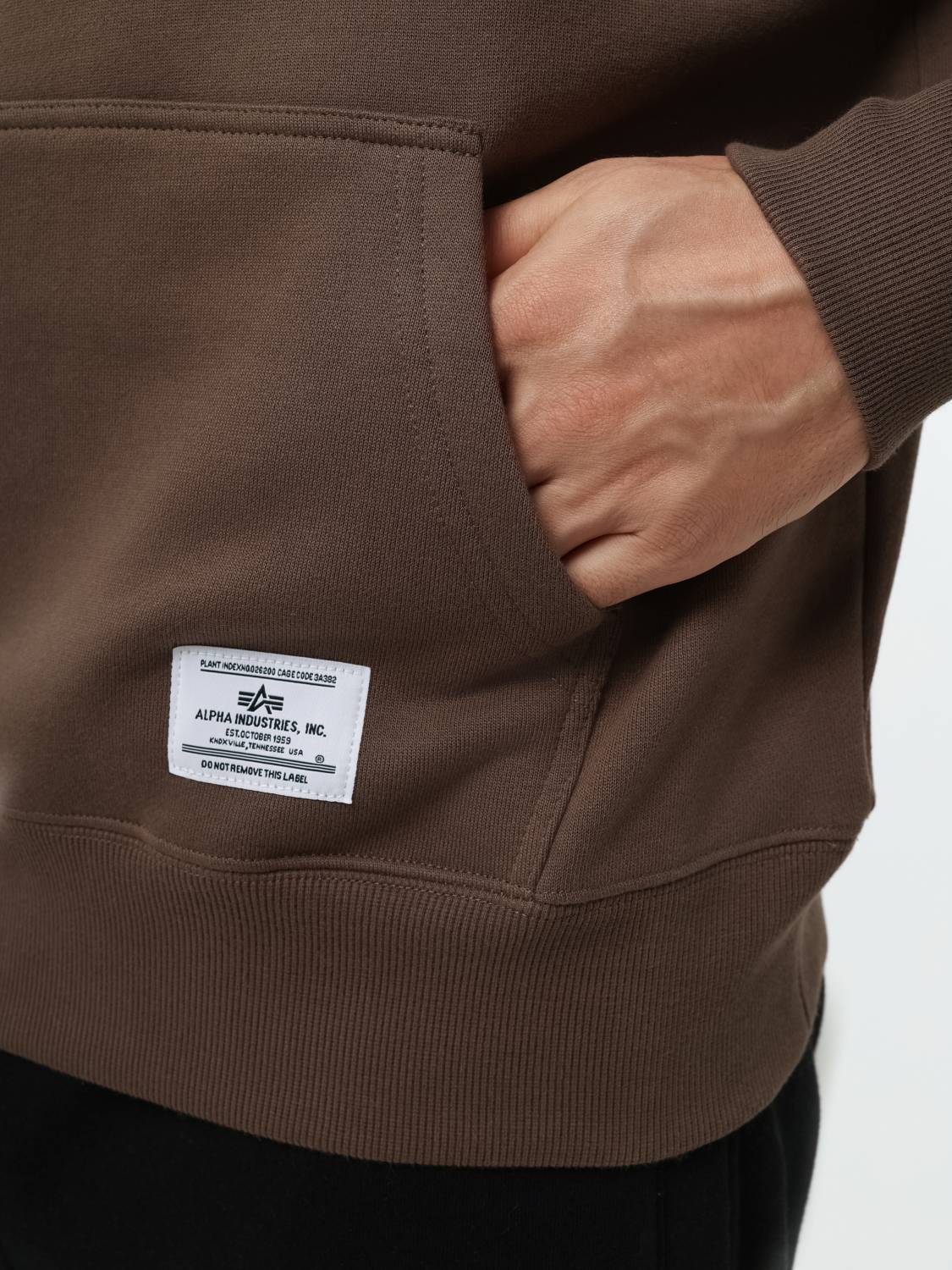 Худи / Толстовка "Utility Pocket Hoodie" (Espresso) Alpha Industries
