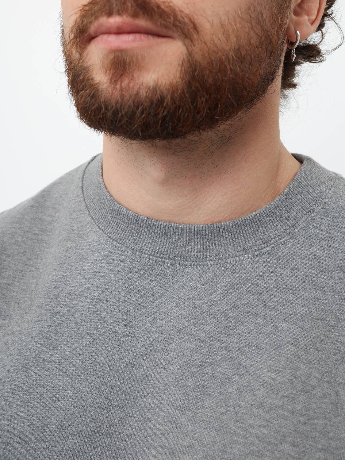 Свитшот / Толстовка "Utility Pocket Crewneck" (Medium Charcoal Heather) Alpha Industries