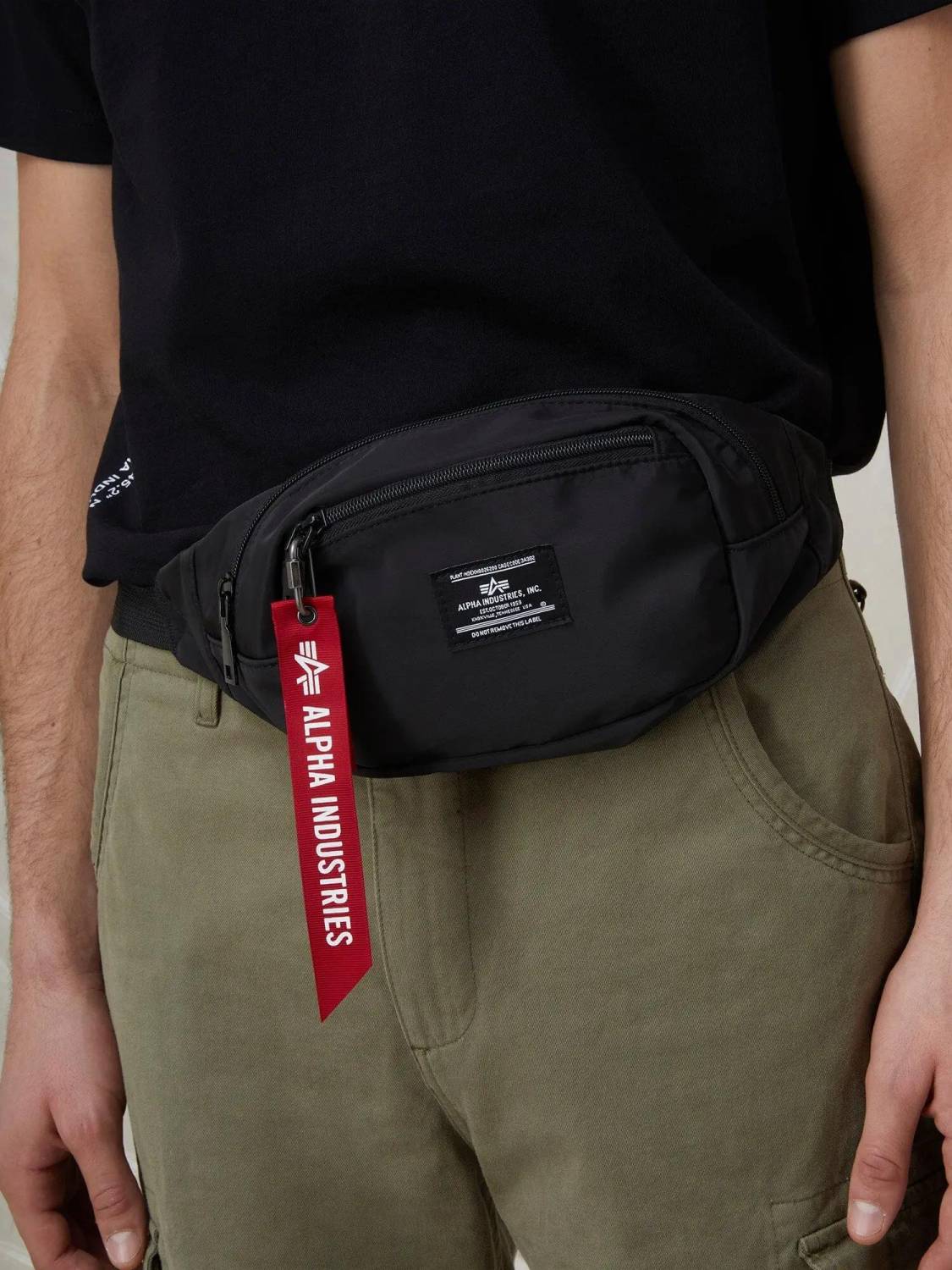 Сумка поясная "Crew Waist Bag" (Black) Alpha Industries