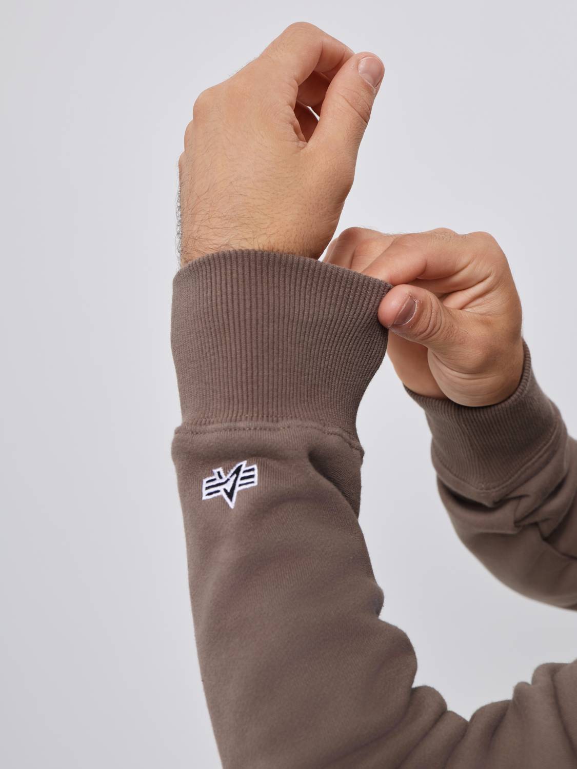 Худи / Толстовка "Essential Hoodie" (Coyote Brown) Alpha Industries