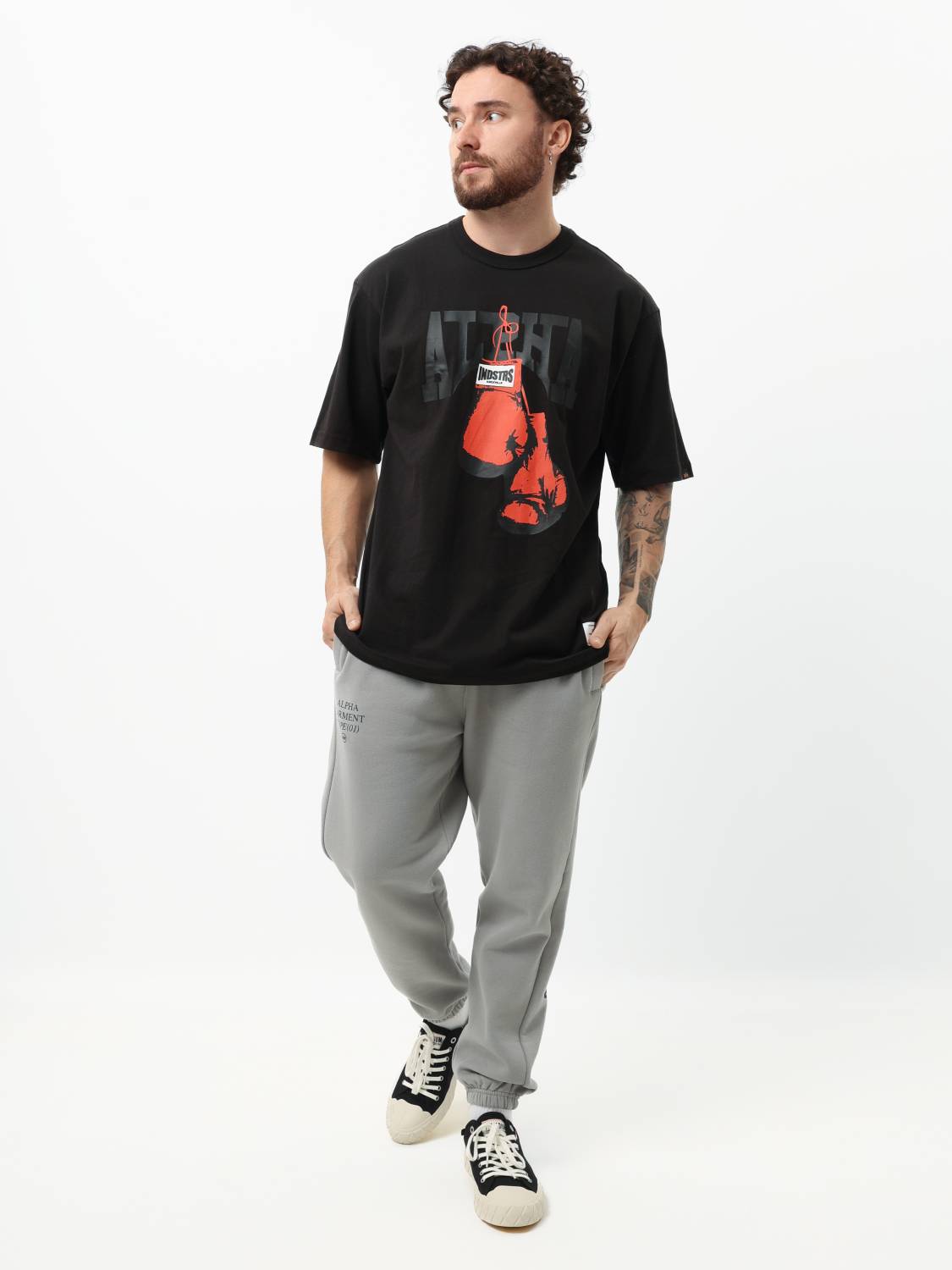 Брюки спортивные мужские "UNFRM Sweatpants'' (Silver Gray) Alpha Industries