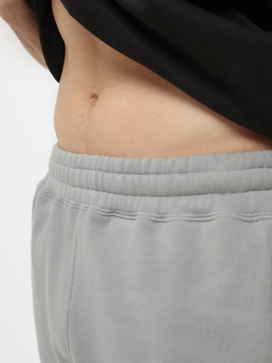 Брюки спортивные мужские "UNFRM Sweatpants'' (Silver Gray) Alpha Industries