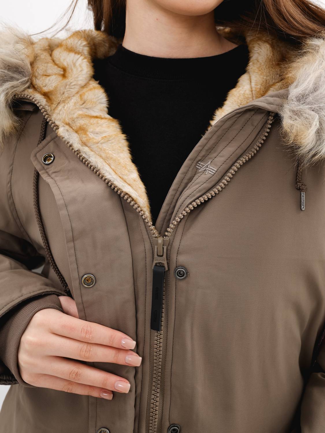 Куртка / Парка теплая женская "Elyse Gen II" (Coyote Brown) Alpha Industries