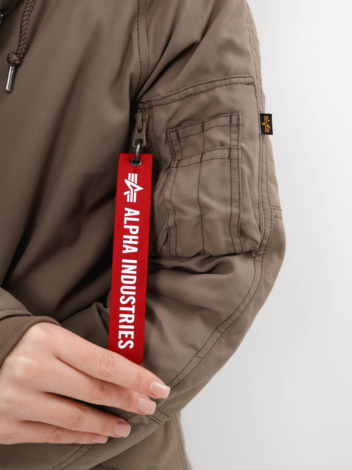 Куртка / Парка теплая женская "Elyse Gen II" (Coyote Brown) Alpha Industries