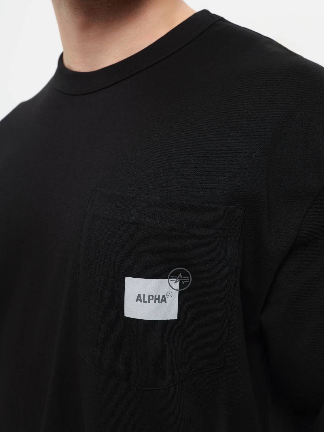 Футболка "UNFRM SS Pocket A.I." (Black) Alpha Industries